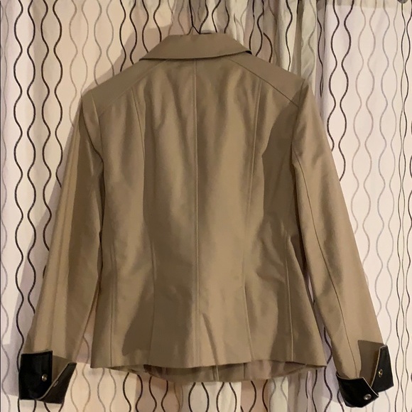 Jacket - Picture 2 of 3